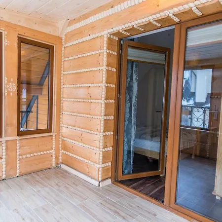 Pod Niedzwiedziem I *