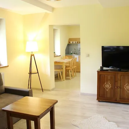 Pod Niedzwiedziem I Apartmán *