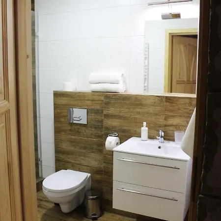 Pod Niedzwiedziem I *