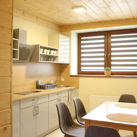 Pod Niedzwiedziem I *