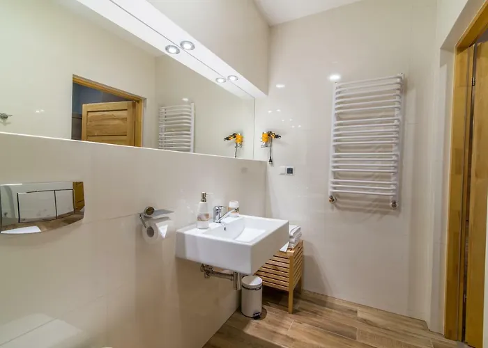 Pod Niedzwiedziem I Apartmán *